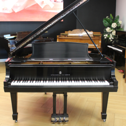 /pianos/used-inventory/preowned-steinways/Satin-Ebony-Steinway-O-